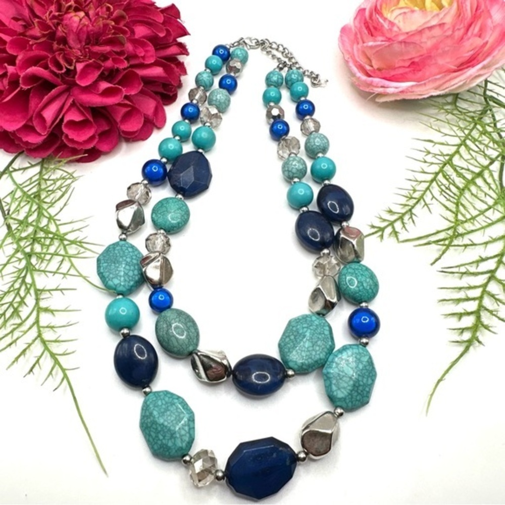 NEW⚜️Turquoise Inspired Acrylic Beaded Necklace